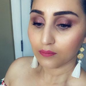 Meet your Posher, Sandrita